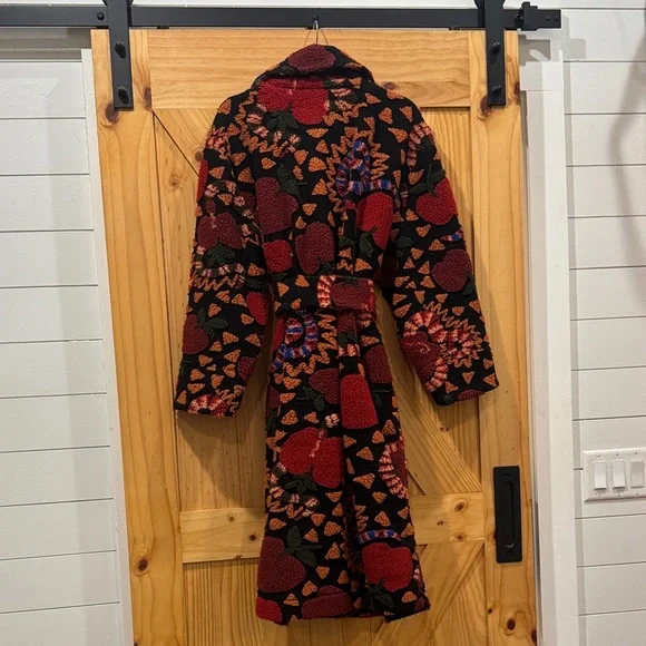 Farm Rio Jungle Snake Fruit Black Apple Coat - Picture 3 of 16